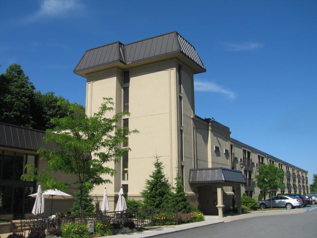Hôtel Le Président Sherbrooke