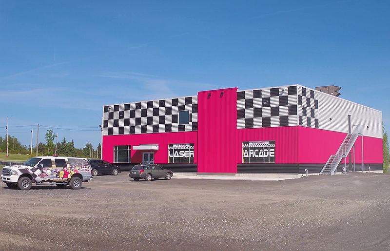 Karting KO – Centre d’amusement familial